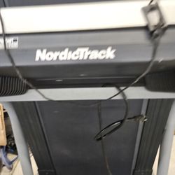 Nordic Track C1800i  treadmill