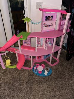 Barbie Dream House