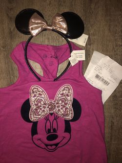Meaning mouse ears and T-shirt