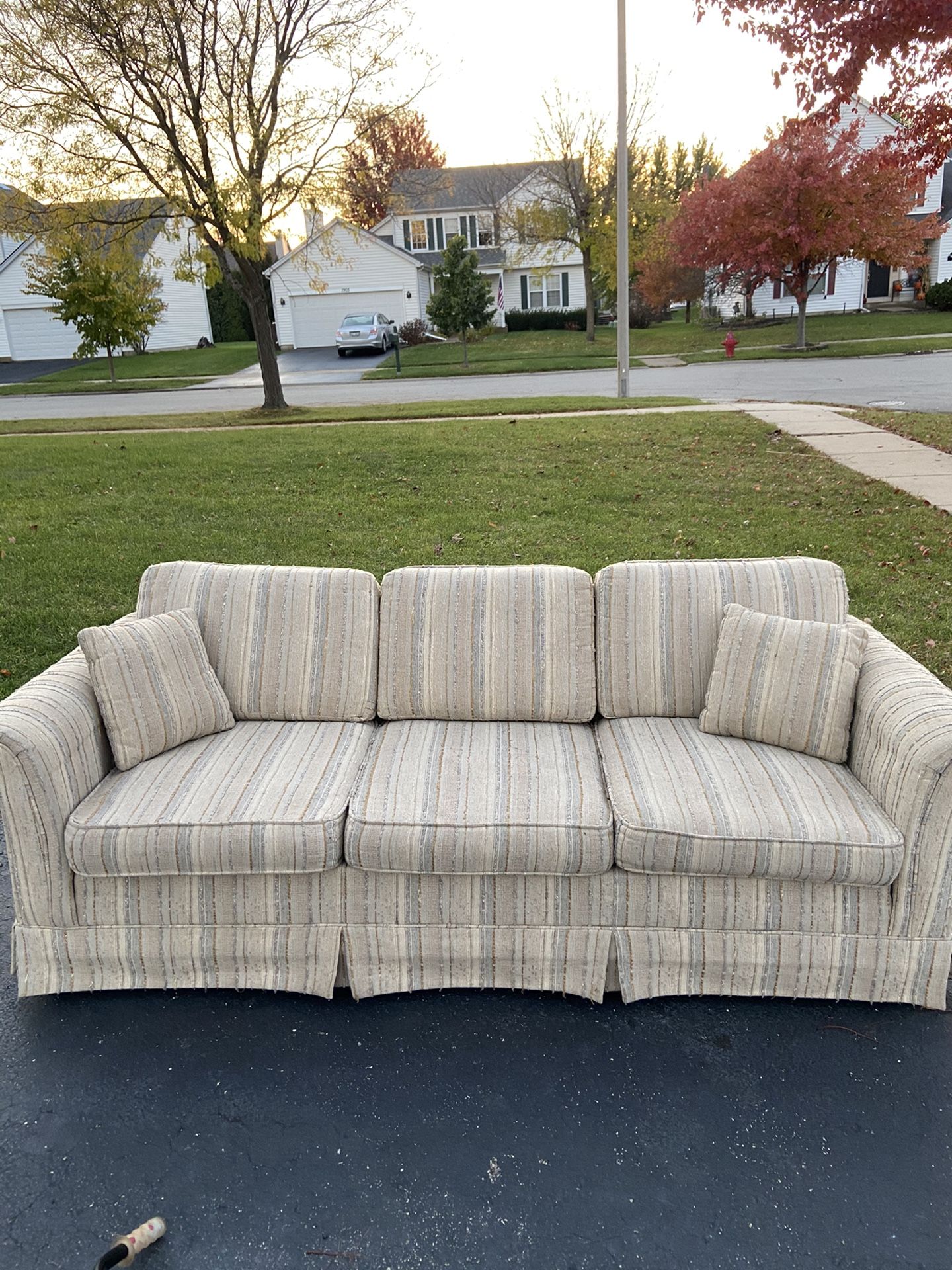 Free couch