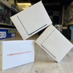 MacBook Air M3, M2 & M1 Chip Available (Take It Home In Payment/ llévatelo a casa en pagos) *Starting At $799.99*