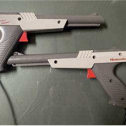 Lot Of 2 Nintendo Duck 🦆 Hunt , Gun Zappers