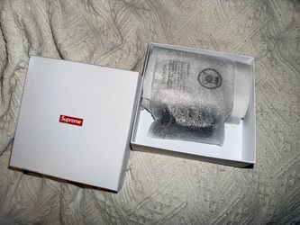 Supreme SS26 Studded Chain Wallet Black – Made in Italy – Original Box