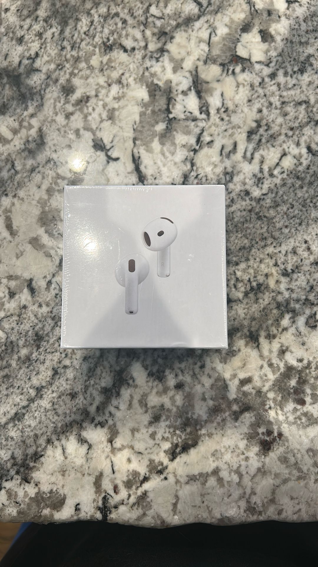 AirPods 4 With Active Noise Cancellation