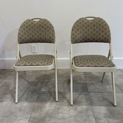 2  Folding Chairs, Indoor Outdoor Portable Stackable Commercial  Padded Seat for Home, Office, Party