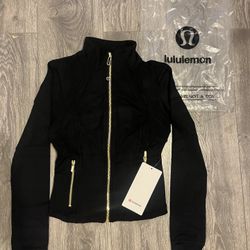 Lululemon 