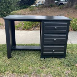 Free Desk