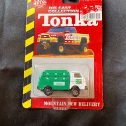 Tonka Mountain Dew Delivery Truck 1:64 Scale 