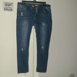 Woman's Jeans 