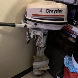 Chrysler Outboard Motor 
