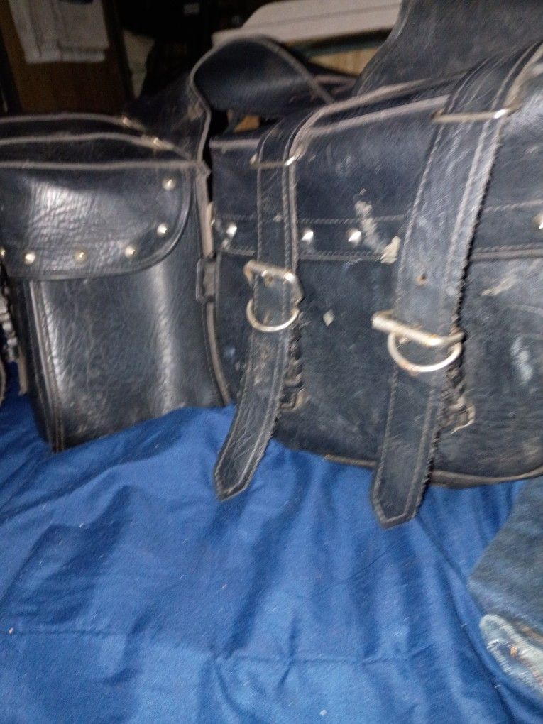 River Road Motorcycle Sattle Bag's 60$ Obo