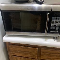 Stainless Steel And Black Cuisinart Microwave 