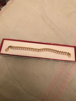 Beautiful pearl bracelet