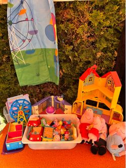 Peppa pack, dollhouse, kitchen, backpacks, Garage Sale