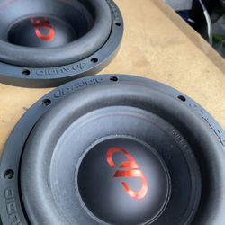 Bajos 8 De 1,800 W Cada Uno