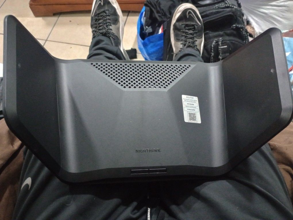 Nighthawk Router 