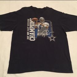 Dallas Cowboys men’s large Reebok 2007 NFC East Blue T-shirt. 100% cotton, 30 inches from top of shoulder to bottom of shirt 23 inches pit to pit, goo