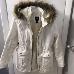 GAP women’s jacket/coat with fur hoodie XS