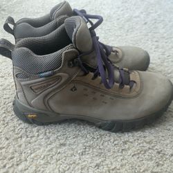 Vasque Woman’s Size 9.5