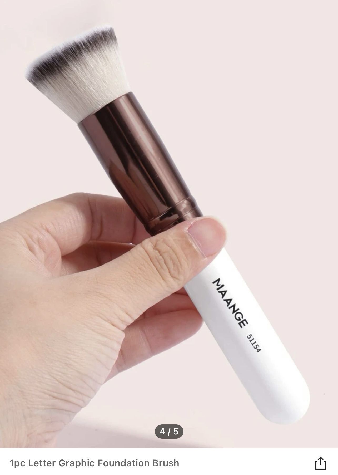 Professional Foundation MakeUp Brush *NEW*