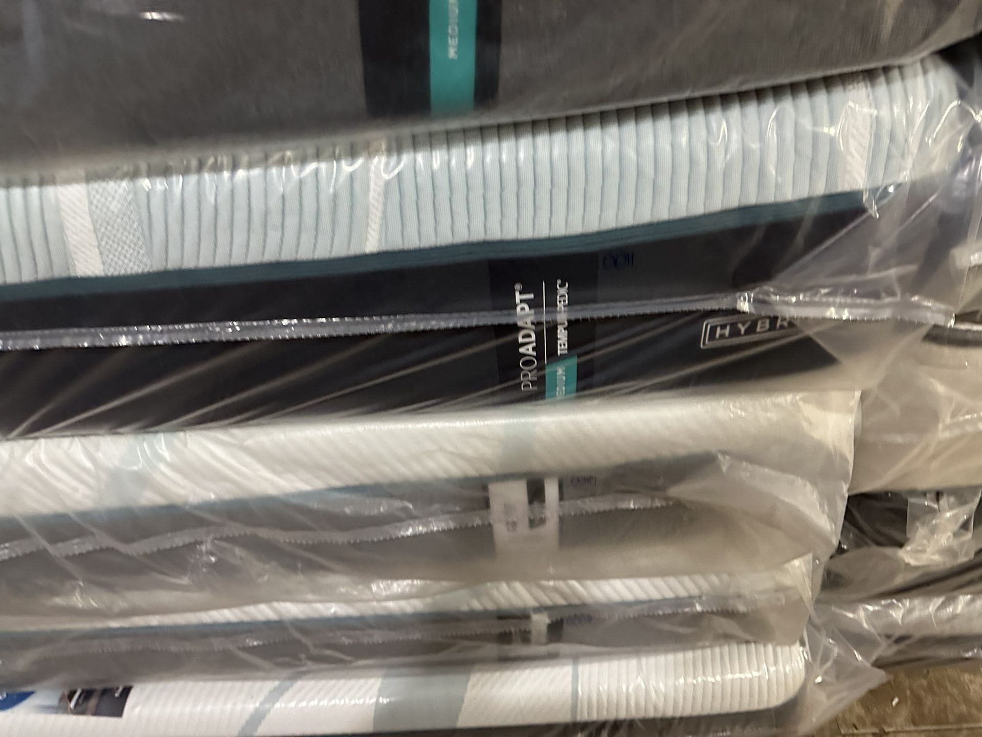 King Queen Size Tempurpedic ProAdapt, ProBreeze, LuxeBreeze Mattress Pro Breeze /Luxe Adapt /Pro Adapt /Adapt /cloud /Tempur pedic contour Supreme