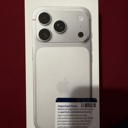 iPhone 17 Pro Spectrum Mobile 