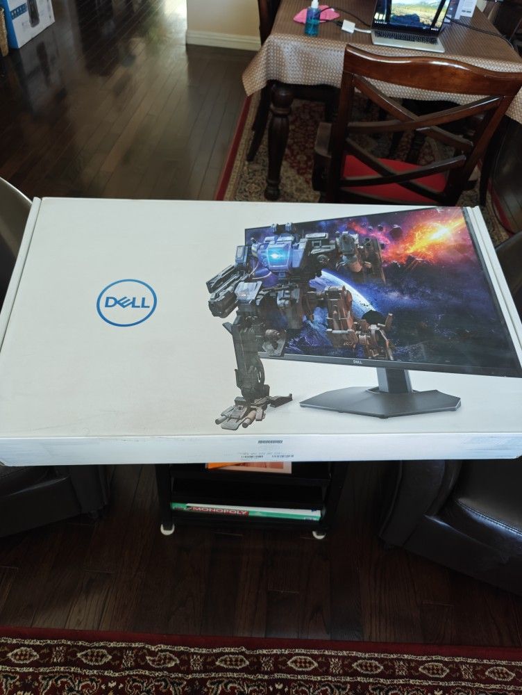 Dell G3223Q Gaming Monitor - 32-Inch 4K Ultra UHD (3840x2160), 144Hz 1Ms Display, AMD FreeSync+NVIDIA G-SYNC Compatible

