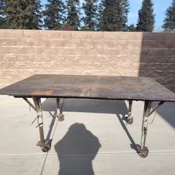 Fabrication Table, Adjustable Height