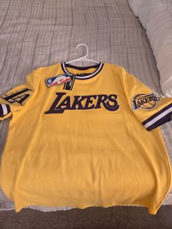LAKERS PRO STANDARD CHENILLE MENS TEE