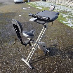 Fit desk - bicycle exercise