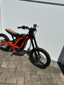 Surron lbx with supermotos