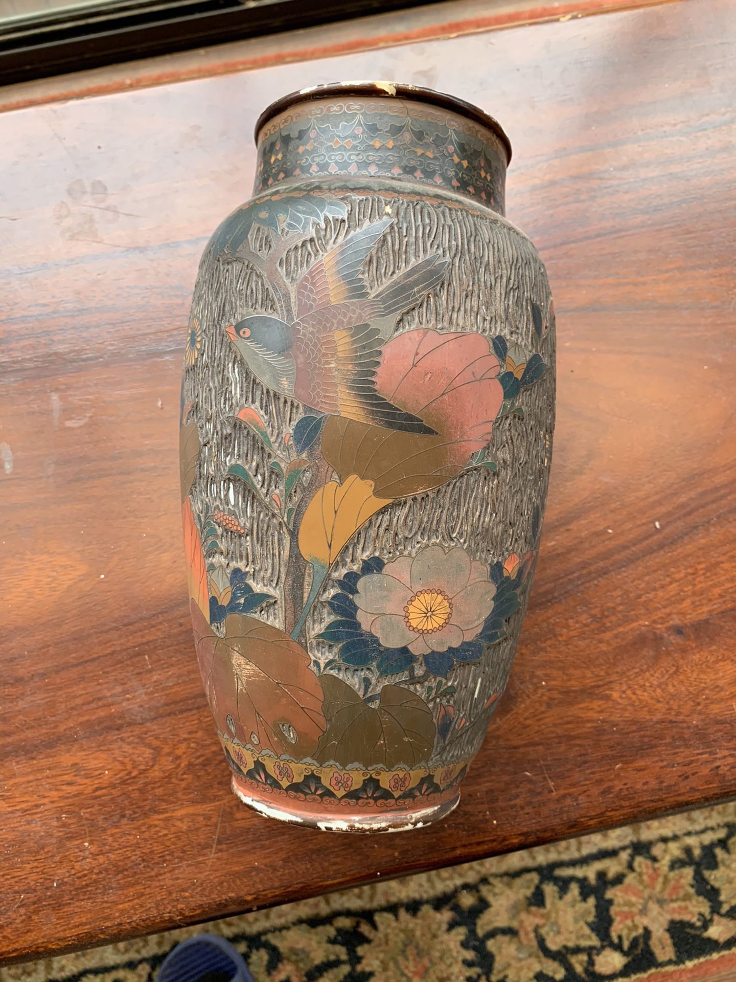 old Asia chinese or Japanese cloisonne jar
