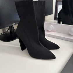 Black Ankle Boot Heels - Size 9