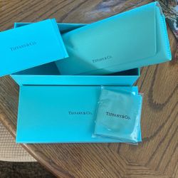 Tiffany & Co. Tiffanys Women’s Sunglasses Authentic Original Box