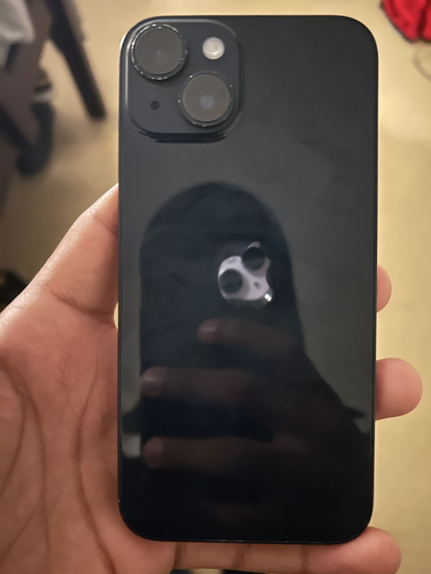 Brand Nuki iPhone 14 Midnight Edition