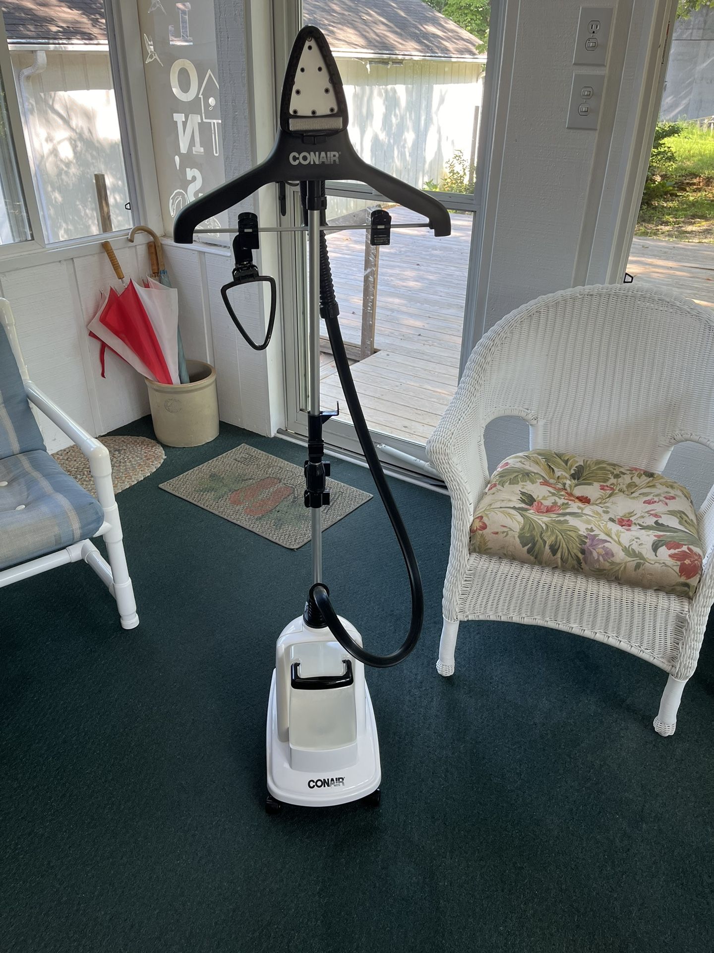 Conair Deluxe Fabric Steamer