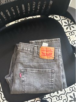 Levi jeans
