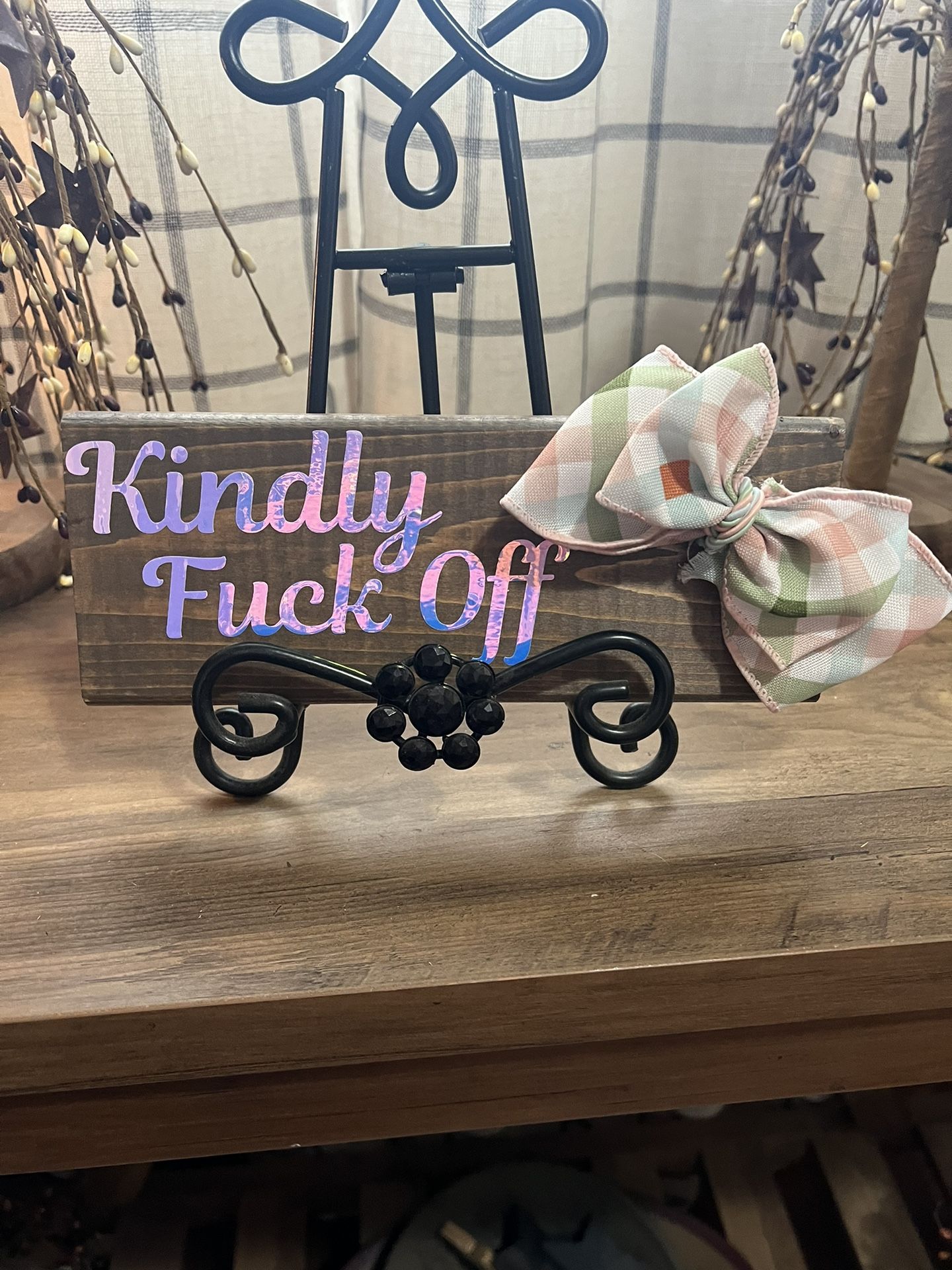 Kindly….off