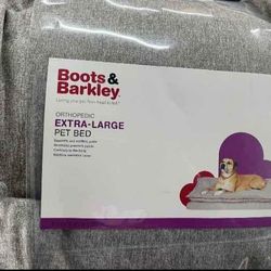 Brand New  Boots & Barkley Extra Large Bed 🐶