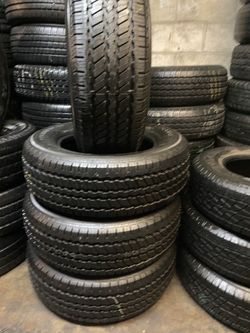 SET CONTINENTAL 255/65/17 SEMI NEW 95%TREAD LIFE $260 INCLUDE PROFESSIONAL INSTALLATION AND TAX