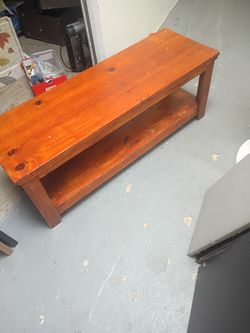 Solid wood bench