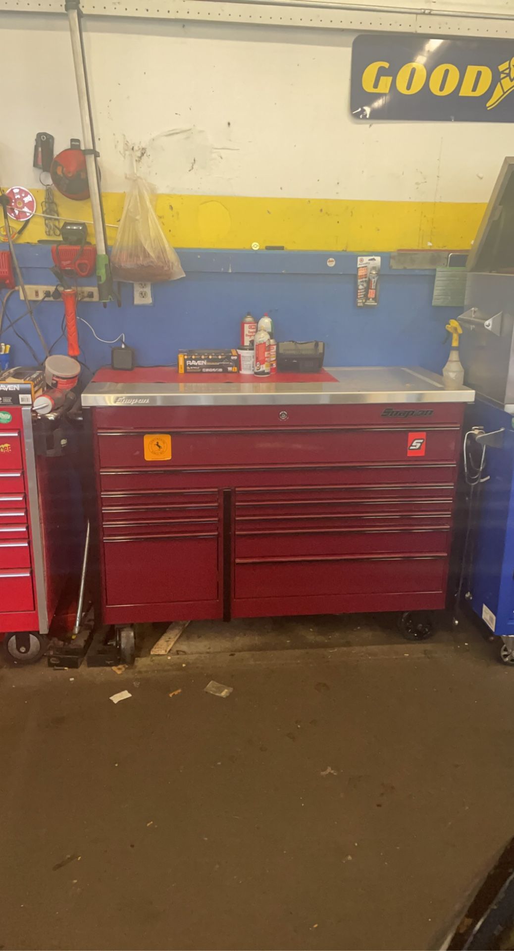 Snap On Tool Box With Custom Chrome Topper