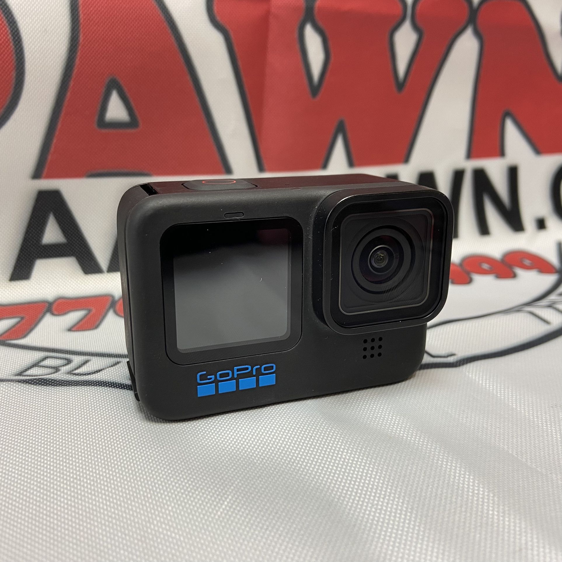 GO PRO HERO10 Black 4K UHD Action Camera 11055297