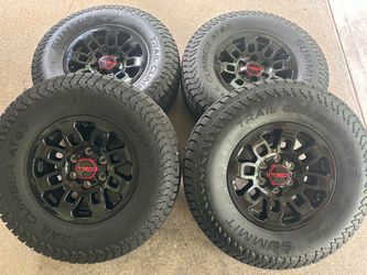 Oem Toyota Tacoma Trd Pro Wheels & A/t Tires