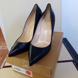 CHRISTIAN LOUBOUTIN