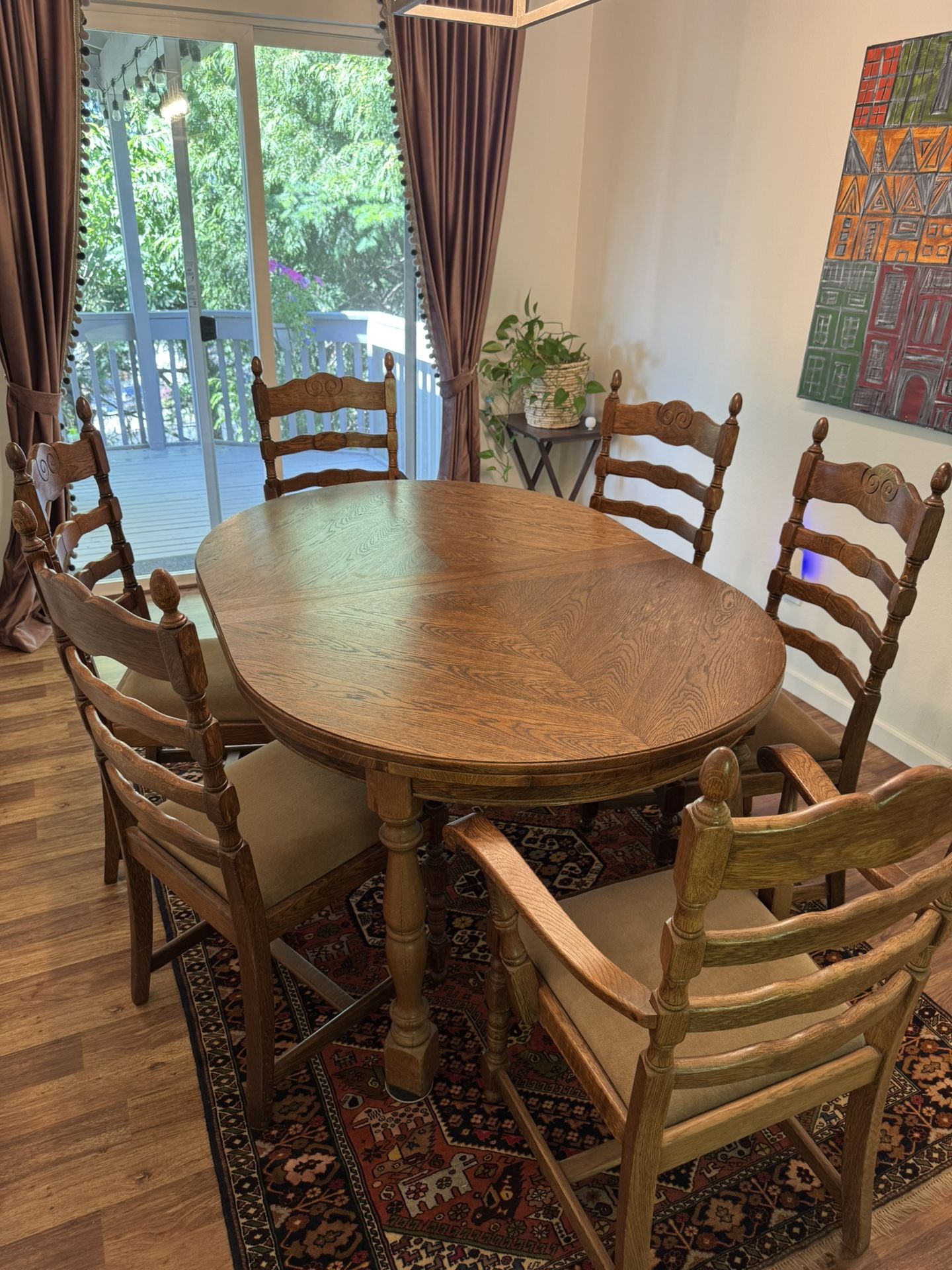 Solid Oak Dining Table with 6 Chairs – Expandable with Removable Leaf