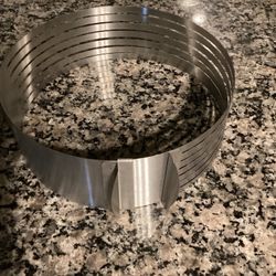 New cake leveler & slicing ring 