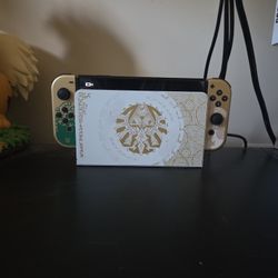 Nintendo Switch OLED Legend Of Zelda Tears Of The Kingdom Edition 