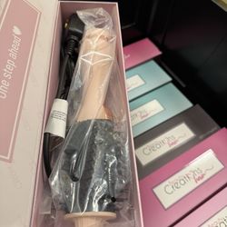 Wholesale Beauty Creations Hair And Make Up Bag Bundle