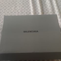 Balenciaga runner “white”